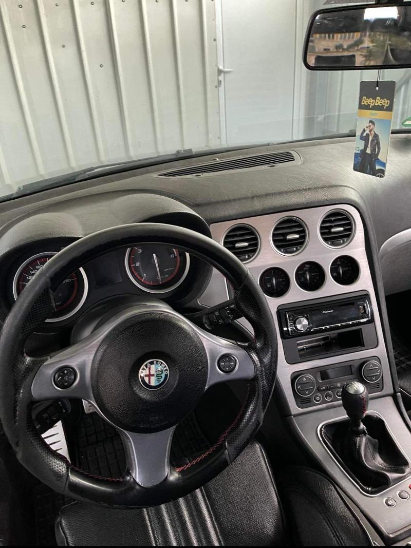 Alfa Romeo 159 2.4 JTDM TI - изображение 5