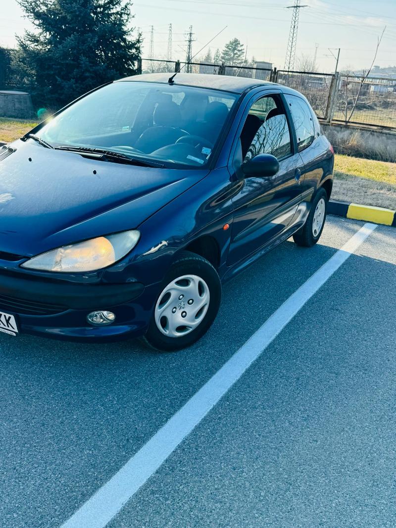 Peugeot 206 1.4 - изображение 2