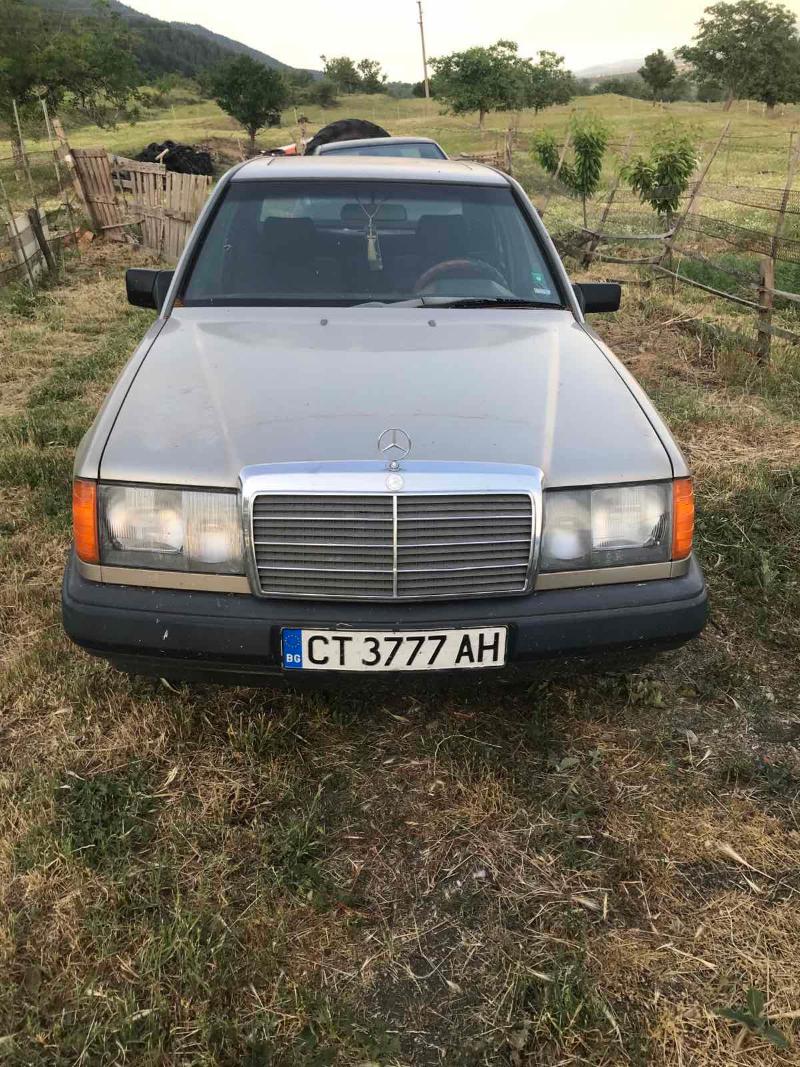 Mercedes-Benz 124 300д - изображение 2