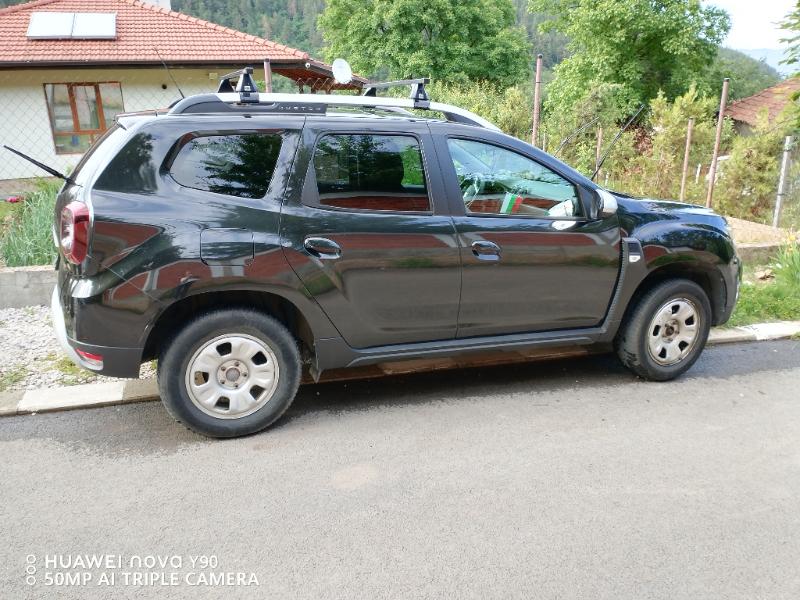 Dacia Duster 1.6 газ/бензин - изображение 2