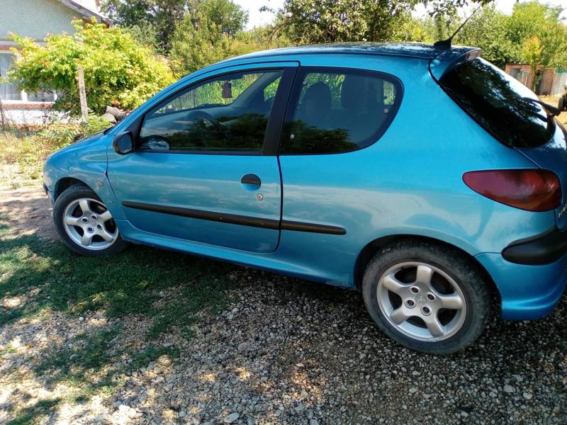 Peugeot 206 2.0 HDI 90 - изображение 3