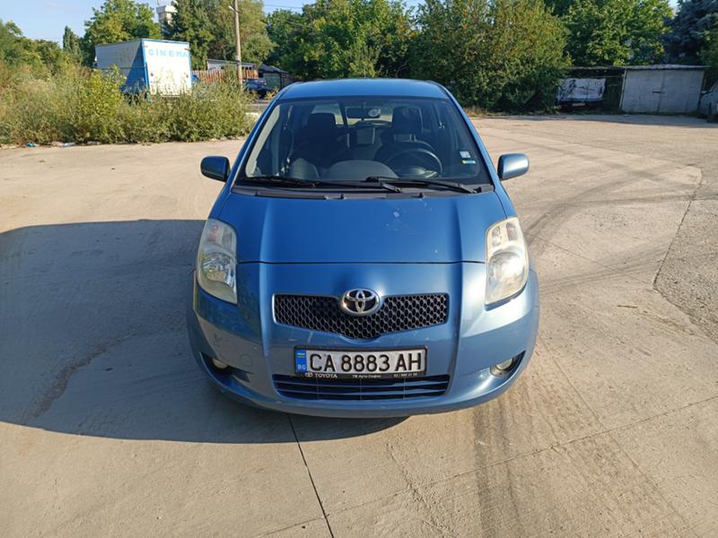 Toyota Yaris  - изображение 5