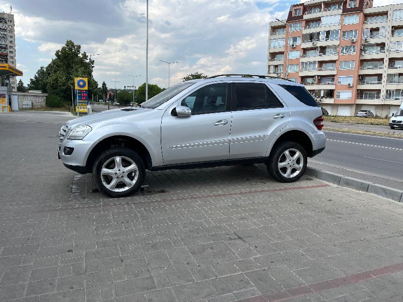 Mercedes-Benz ML 320 3200 TDI - изображение 6