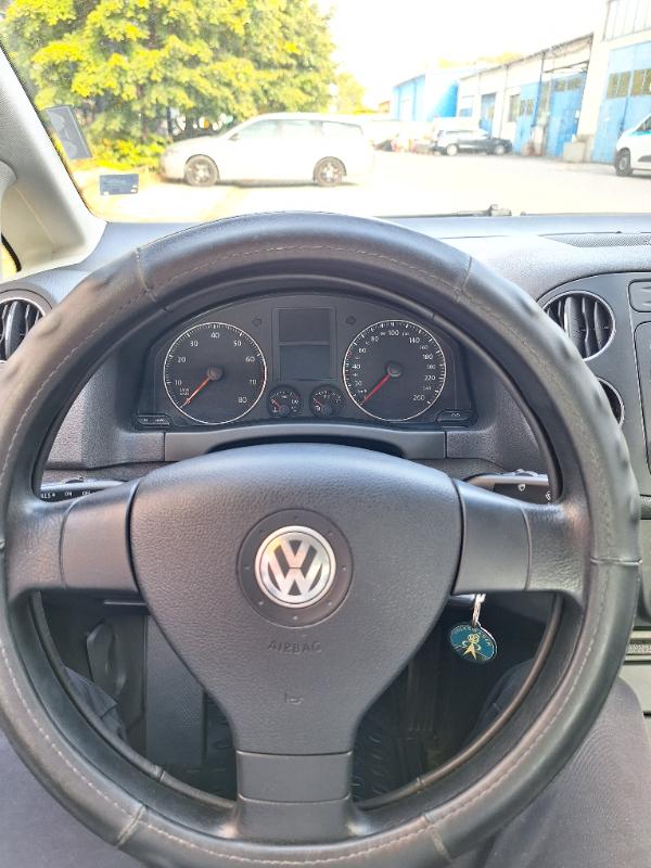 VW Golf Plus 1.6 fsi - изображение 8