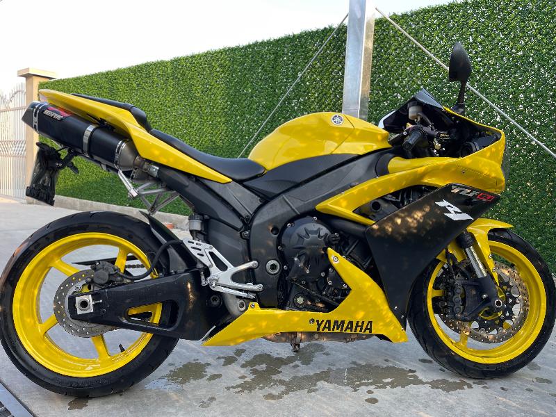 Yamaha YZF-R1 Акрапович  - изображение 1