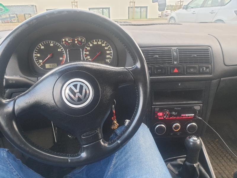 VW Golf 1.9 - изображение 8