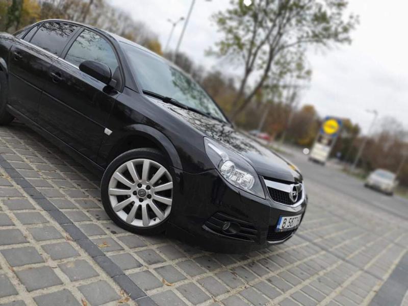 Opel Vectra 2.2 i - изображение 2