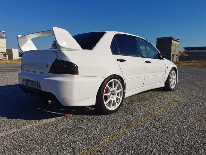 Mitsubishi Lancer Evolution 2.0T - изображение 5