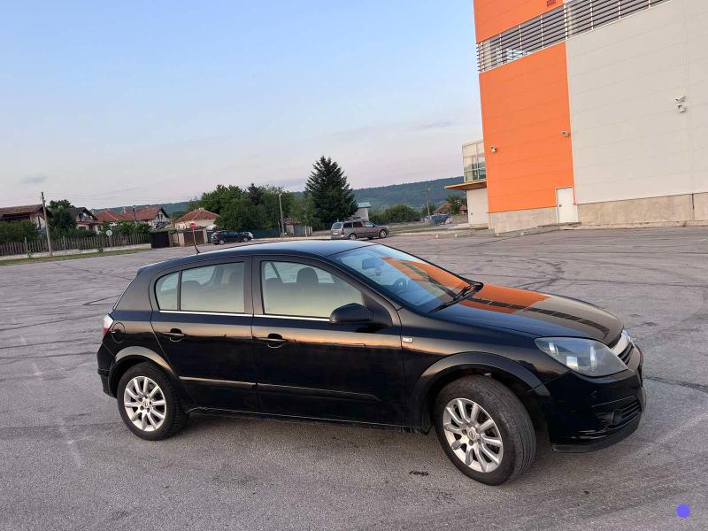 Opel Astra 1.8i - изображение 3