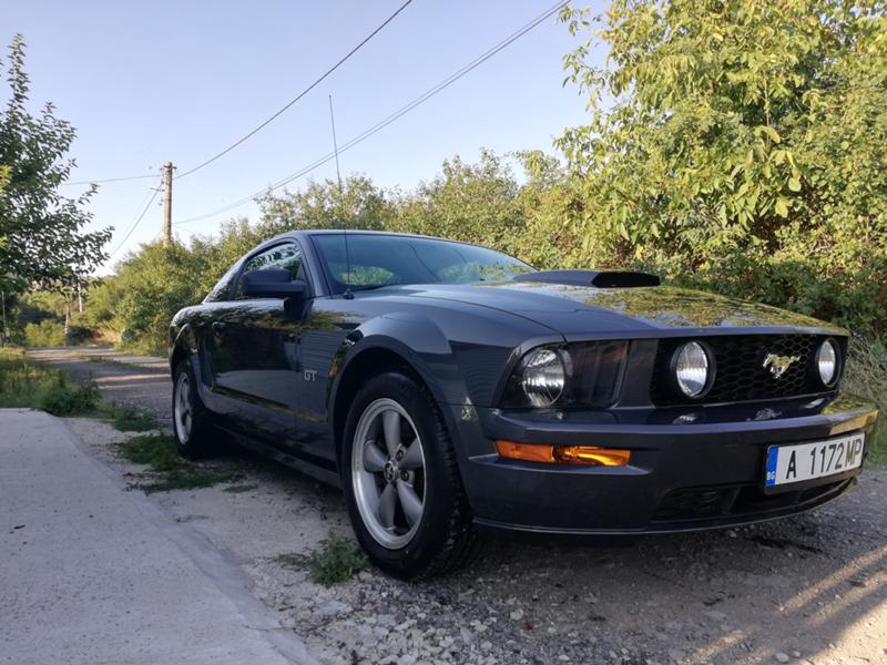 Ford Mustang 4,6 V8 - изображение 3