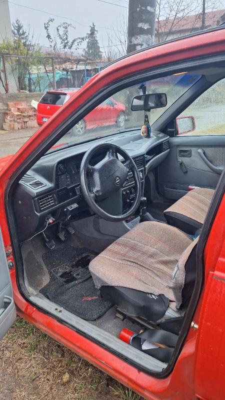 Opel Kadett 1.6 i - изображение 5