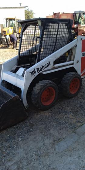 Мини челни товарачи Bobcat 