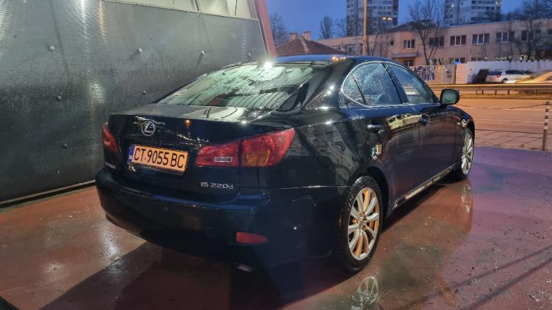 Lexus Is 220d - изображение 4