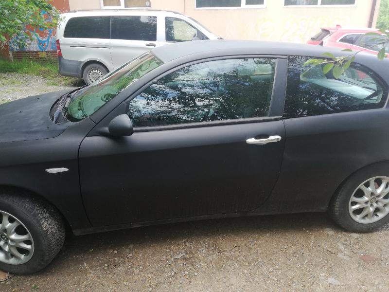 Alfa Romeo 147 1.6 - изображение 3