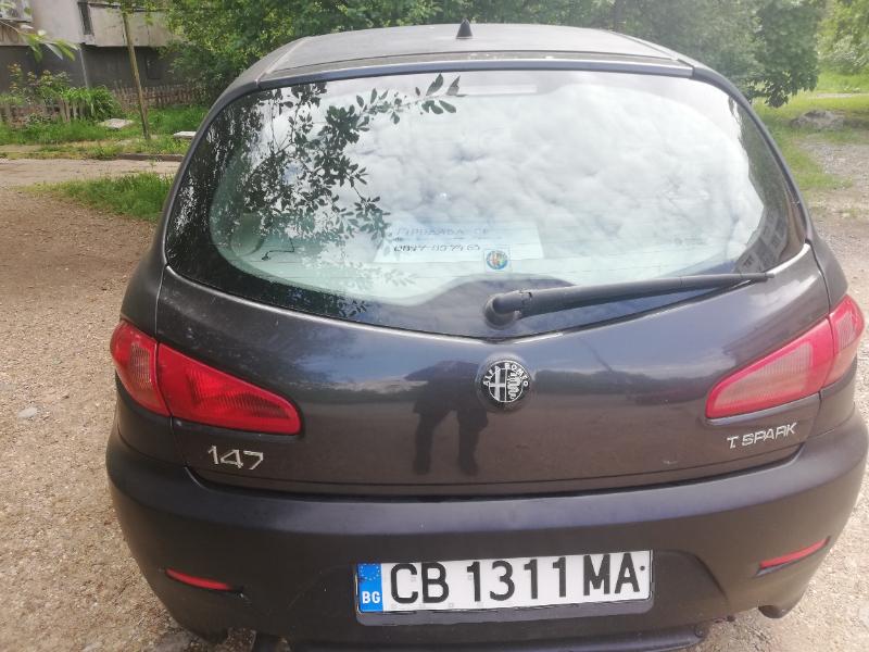 Alfa Romeo 147 1.6 - изображение 2