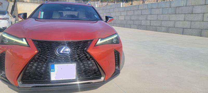 Lexus UX 250h F Sport 2 - изображение 5