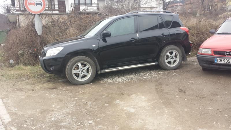 Toyota Rav4 2.0VVT-I Automat - изображение 2