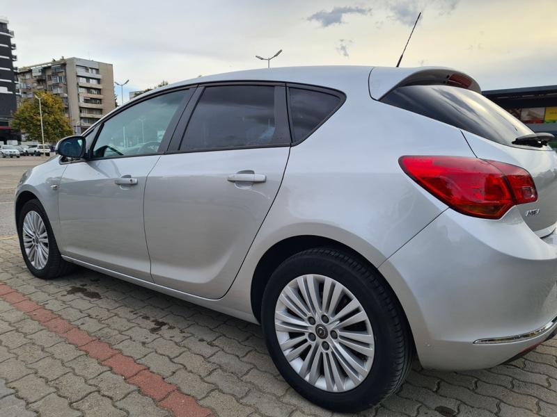 Opel Astra 1.6 ecoflex - изображение 6