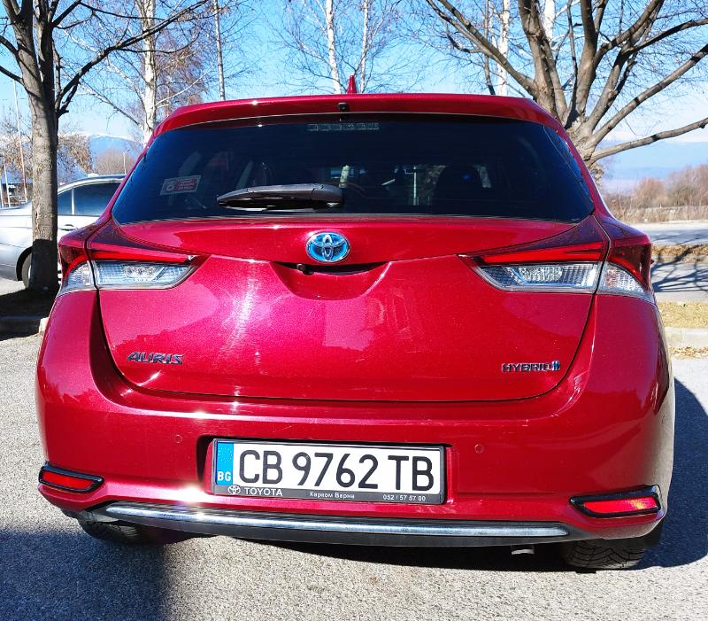 Toyota Auris 1,8 Hybrid Sol L - изображение 4