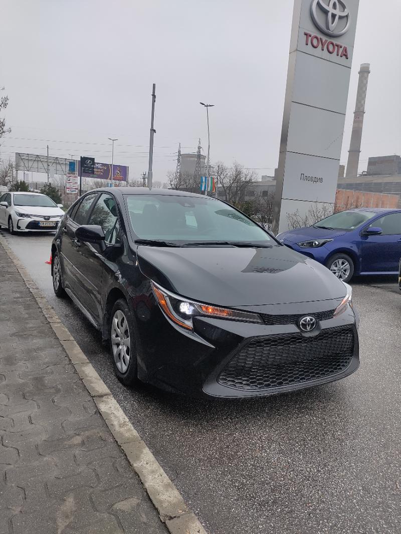 Toyota Corolla 1.8LE - изображение 2