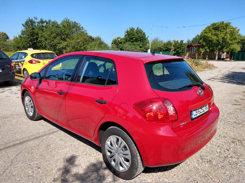 Toyota Auris VVT - i - изображение 5