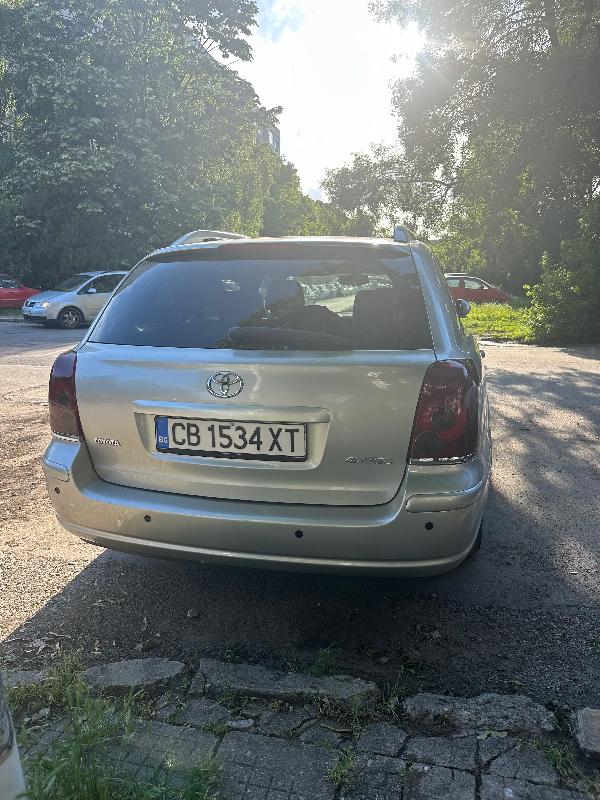 Toyota Avensis 1.8 - изображение 6