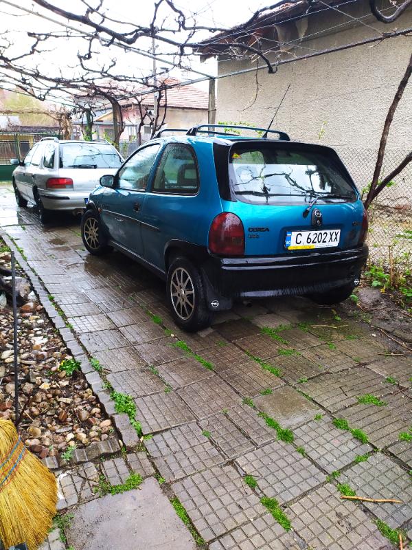 Opel Corsa  - изображение 2