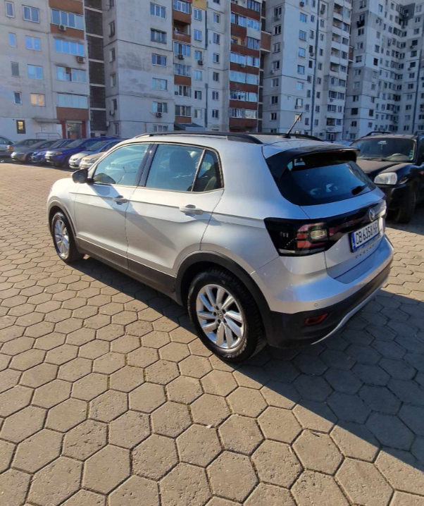 VW T-Cross Life 1.0 TSI - изображение 4