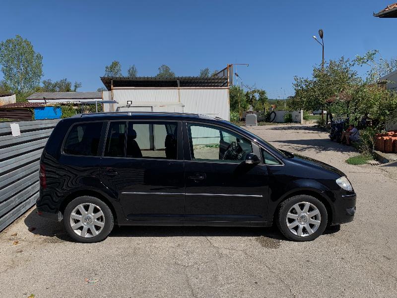 VW Touran 2.0 TDI - изображение 4