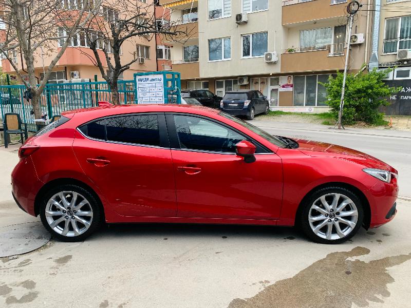 Mazda 3 2.2 SkyActiv-D - изображение 4