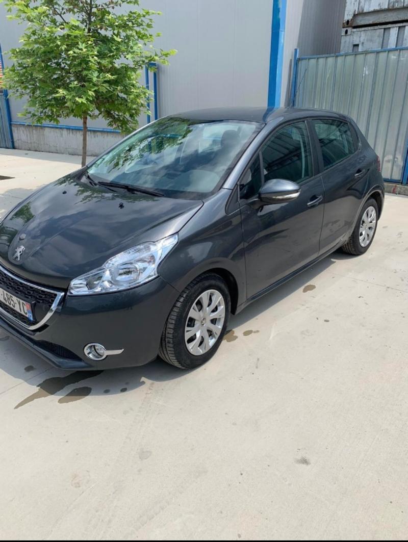 Peugeot 208 1.4 - изображение 2