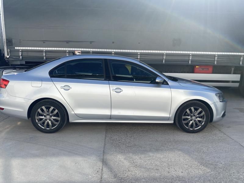 VW Jetta 1.6 TDI - изображение 4