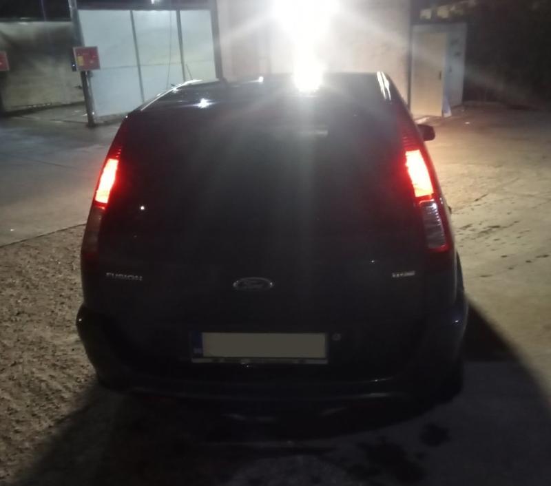 Ford Fusion 1.6 TDCi - изображение 4