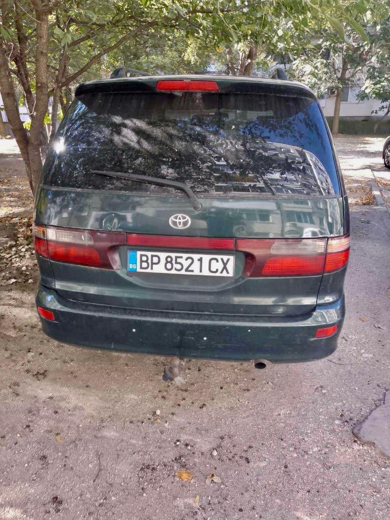 Toyota Previa  - изображение 2