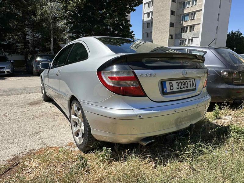 Mercedes-Benz C 220 2.2CDI - изображение 7