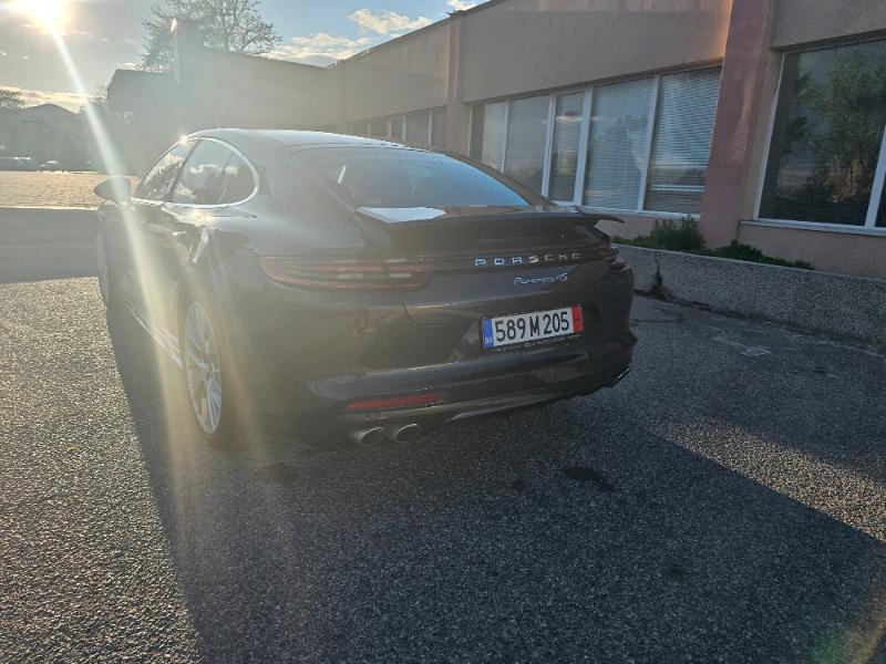 Porsche Panamera  - изображение 4