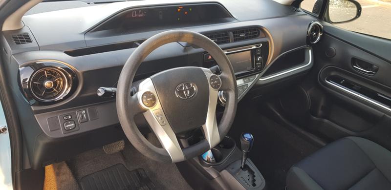 Toyota Prius C 1.5 HYBRID - изображение 7