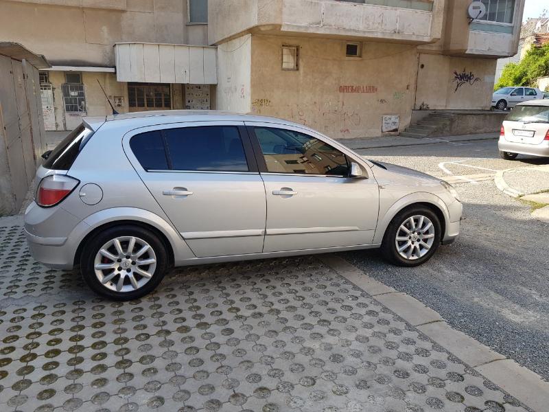 Opel Astra 1.7 CDTI 100 h.p - изображение 3