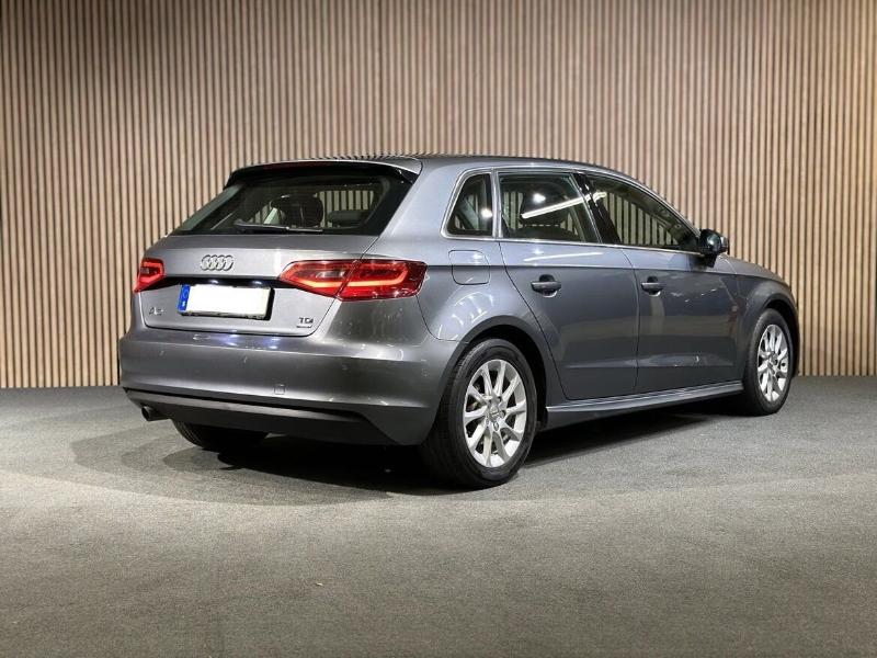 Audi A3 1.6 TDI - изображение 3