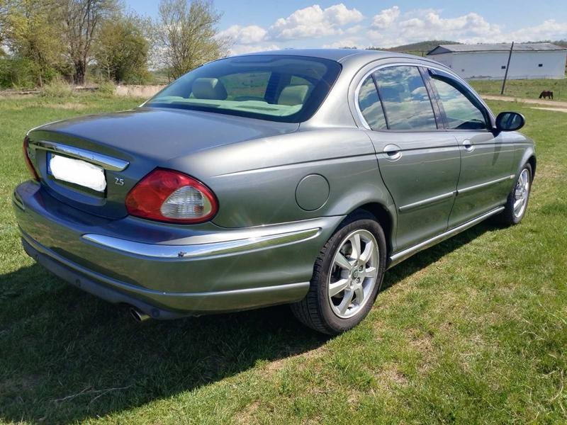 Jaguar X-type AWD 2.5 V6 - изображение 6