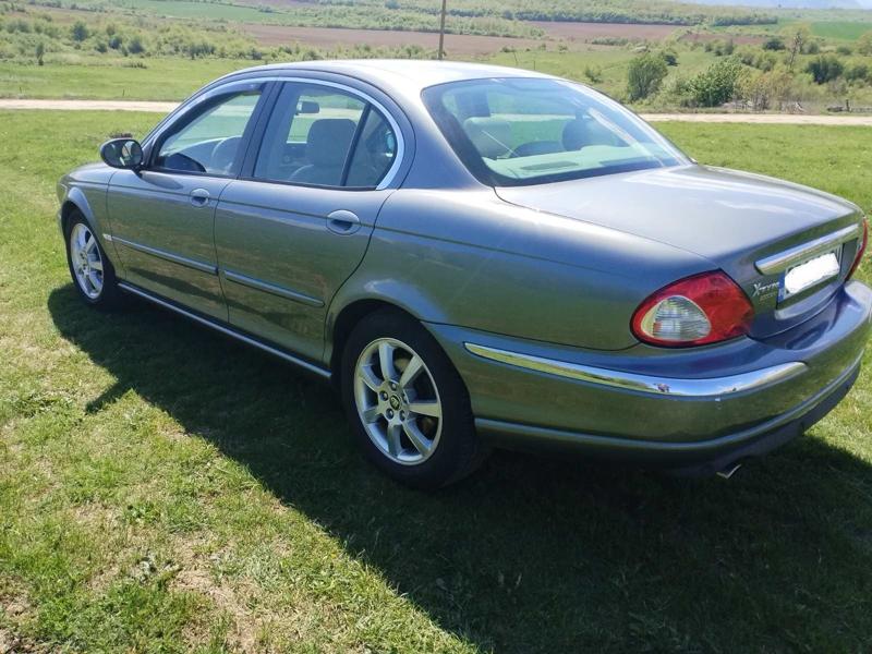 Jaguar X-type AWD 2.5 V6 - изображение 2