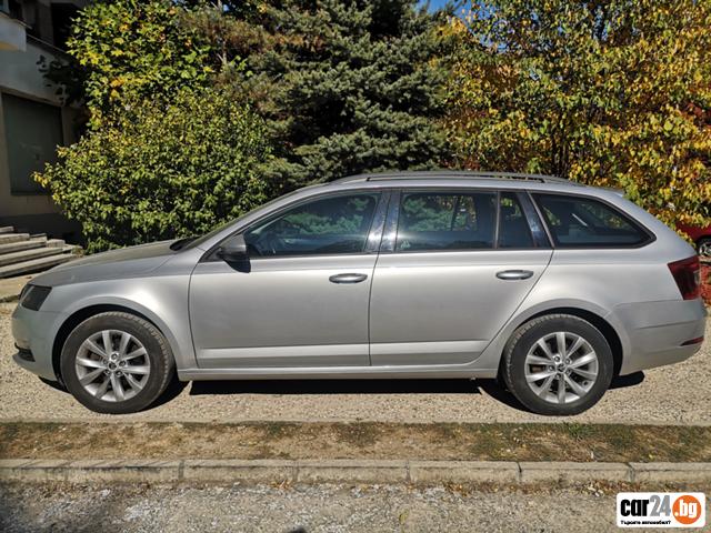 Skoda Octavia - [1] 