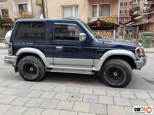 Mitsubishi Pajero - [1] 