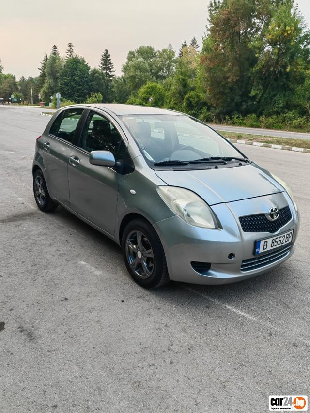 Toyota Yaris - [1] 