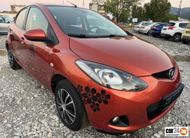 Mazda 2 - [1] 