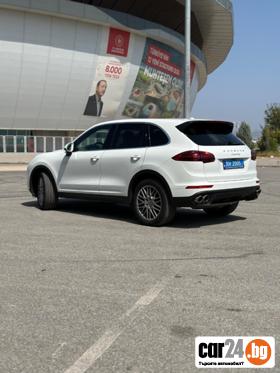 Porsche Cayenne - [4] 