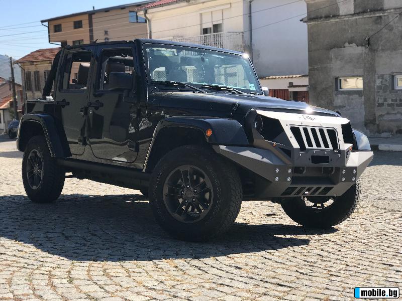    Jeep Wrangler Unlimited ! 