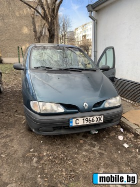     Renault Megane ~2 300 .