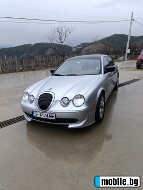     Jaguar S-type 3.0i V6 250hp ~3 000 .