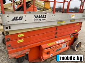  JLG-3246ES